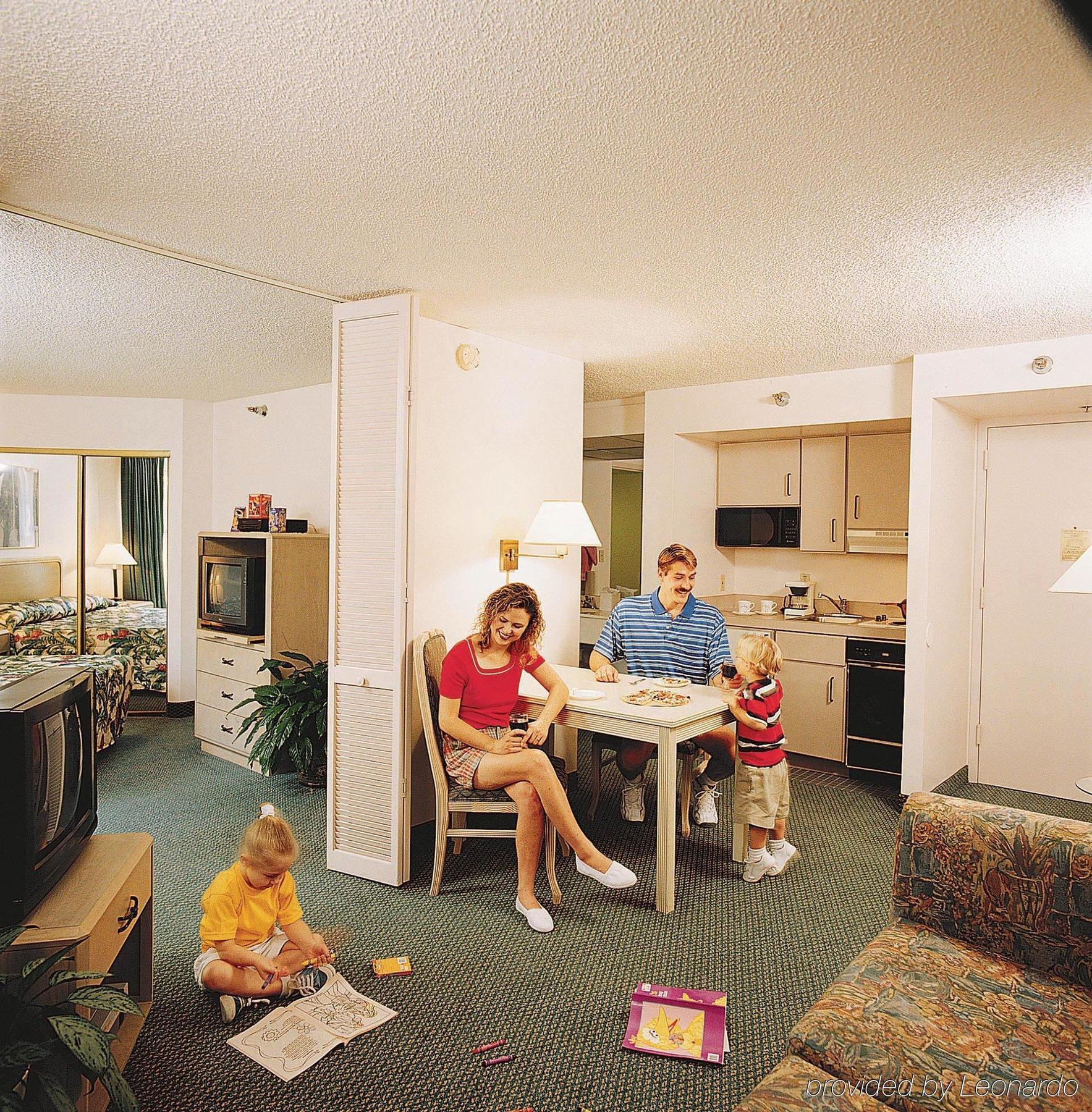 Four Points By Sheraton Orlando Convention Center Williamsburg Номер фото